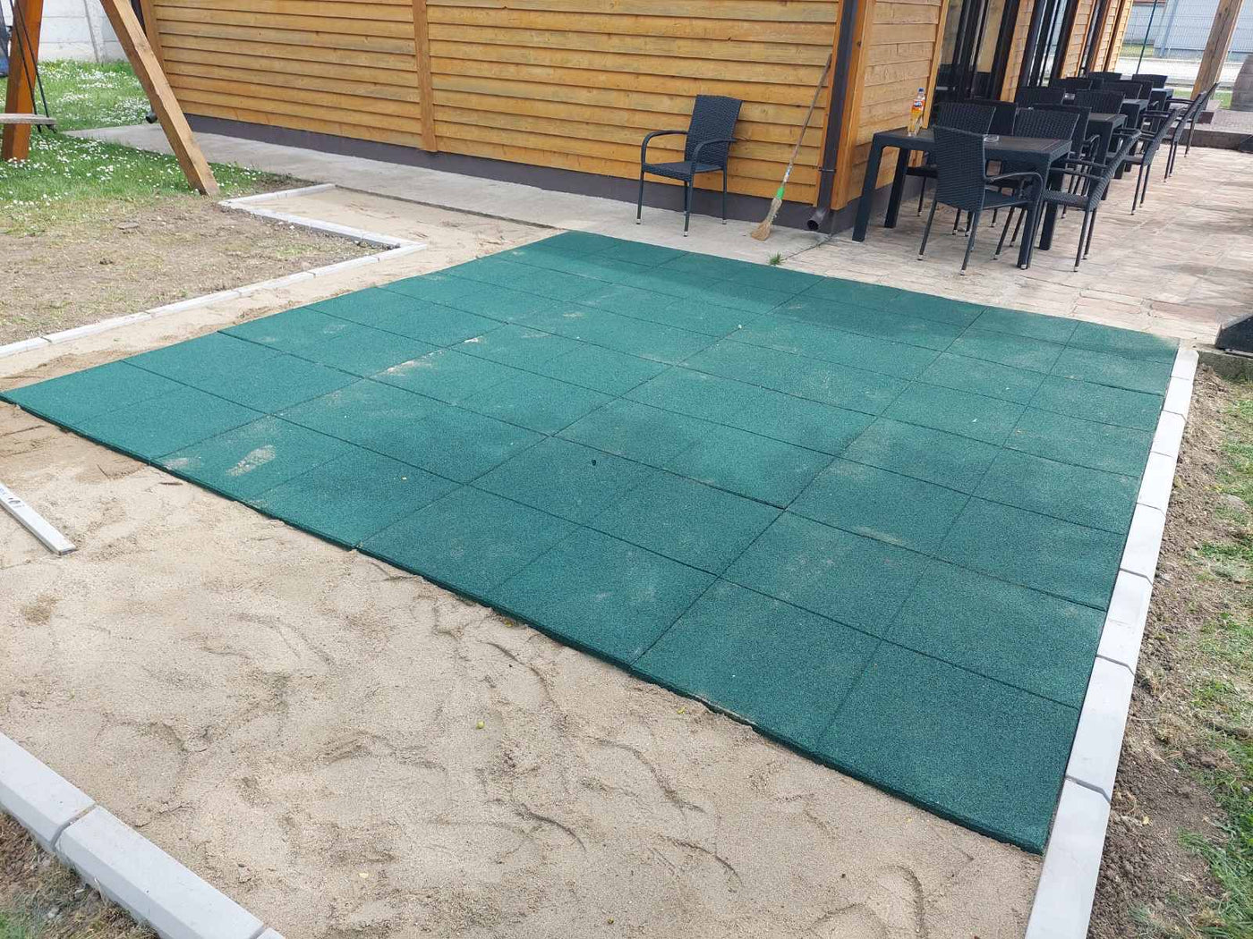 Gumene podloge za dečija igrališta